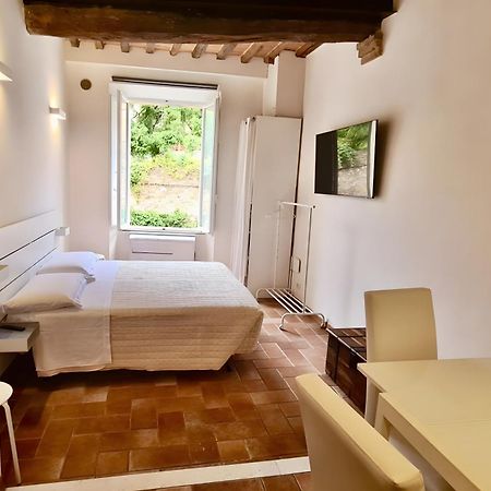 Fontebranda Nest Apartment Сиена Екстериор снимка