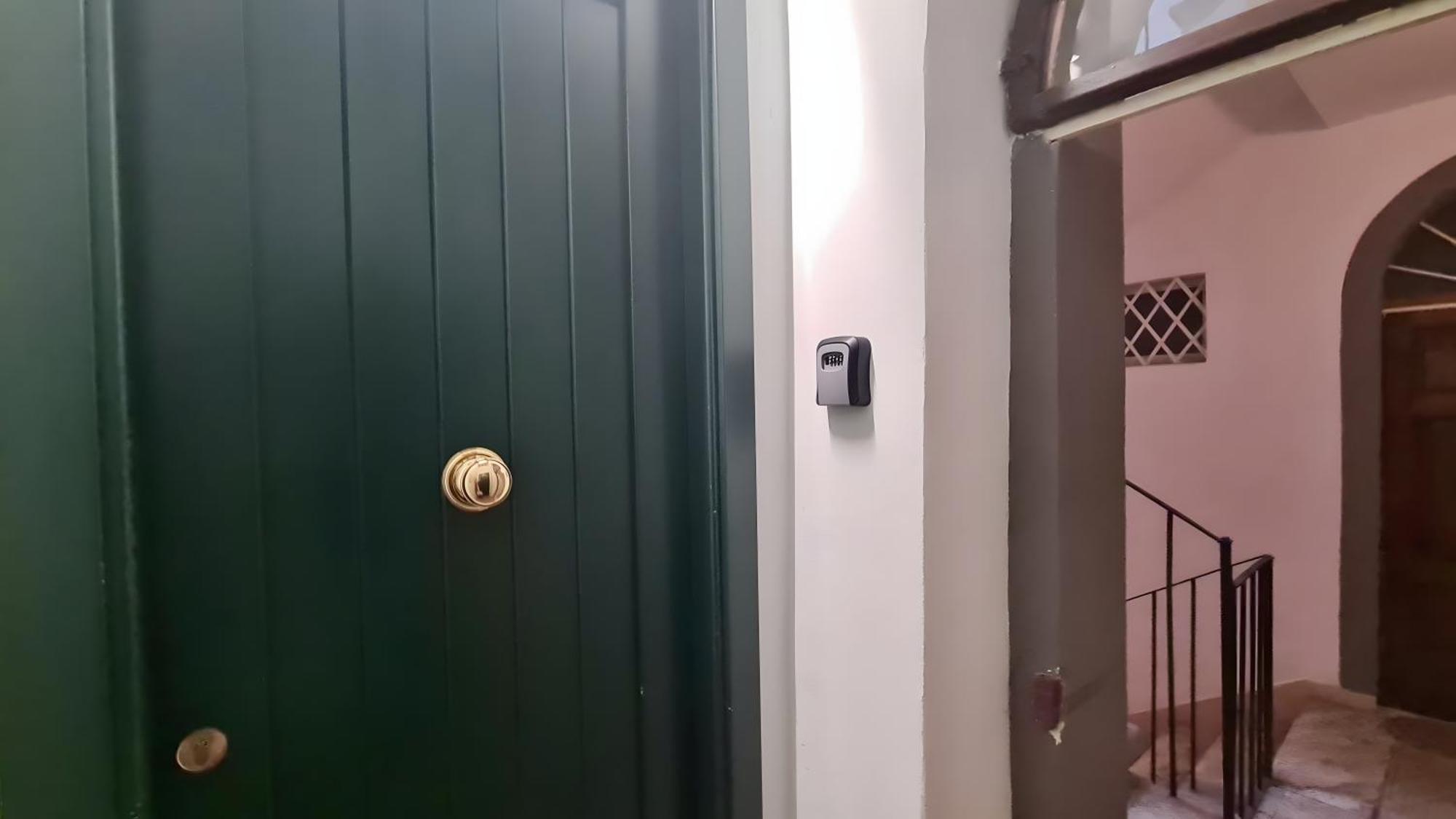 Fontebranda Nest Apartment Сиена Екстериор снимка